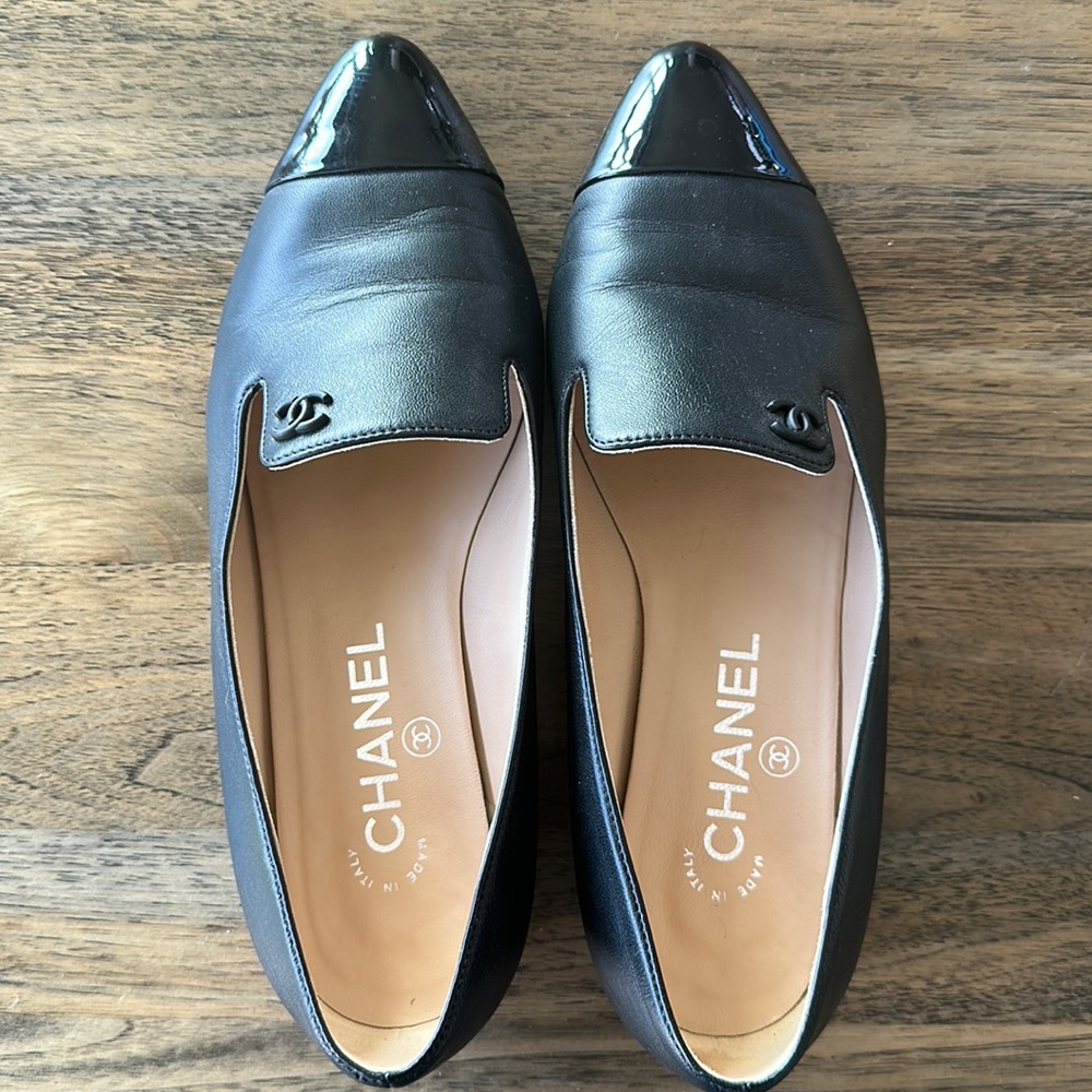 Chanel pointed toe loafers